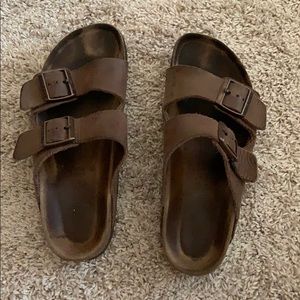 Brown Birkenstock’s 🔥 - WILL SHIP ASAP